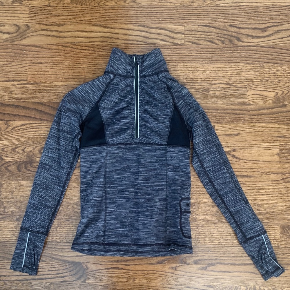 Ivivva athletica zip up hoodie girls size 10